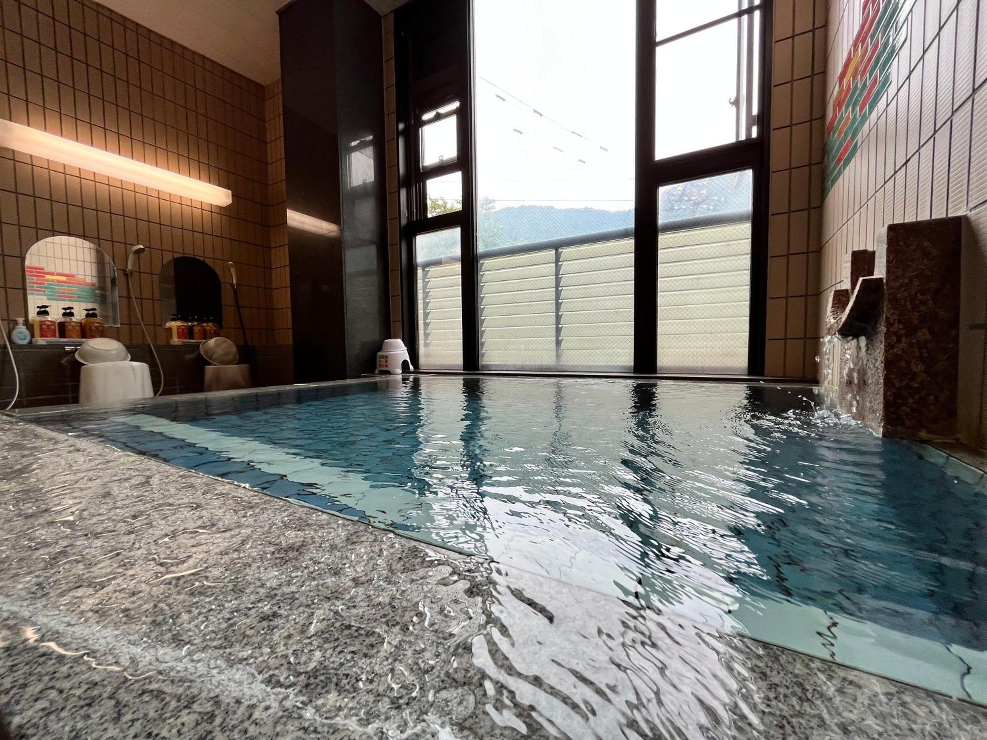 Gokayama Onsen Akaokan Nanto Экстерьер фото