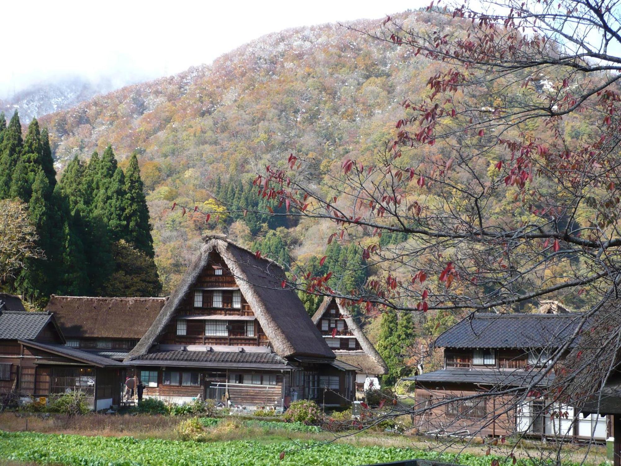 Gokayama Onsen Akaokan Nanto Экстерьер фото